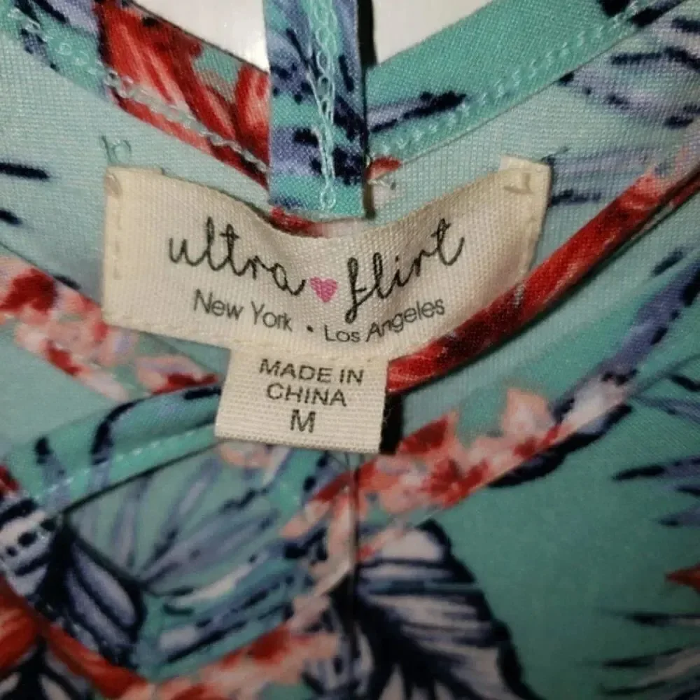 Ultra Flirt Juniors Strappy Convertable Tank Top